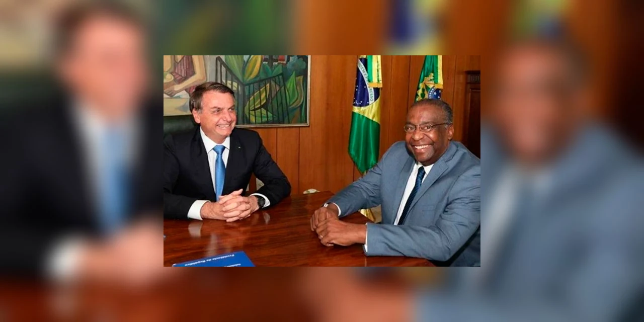 Bolsonaro escolhe Carlos Alberto Decotelli da Silva como o novo ministro da Educação