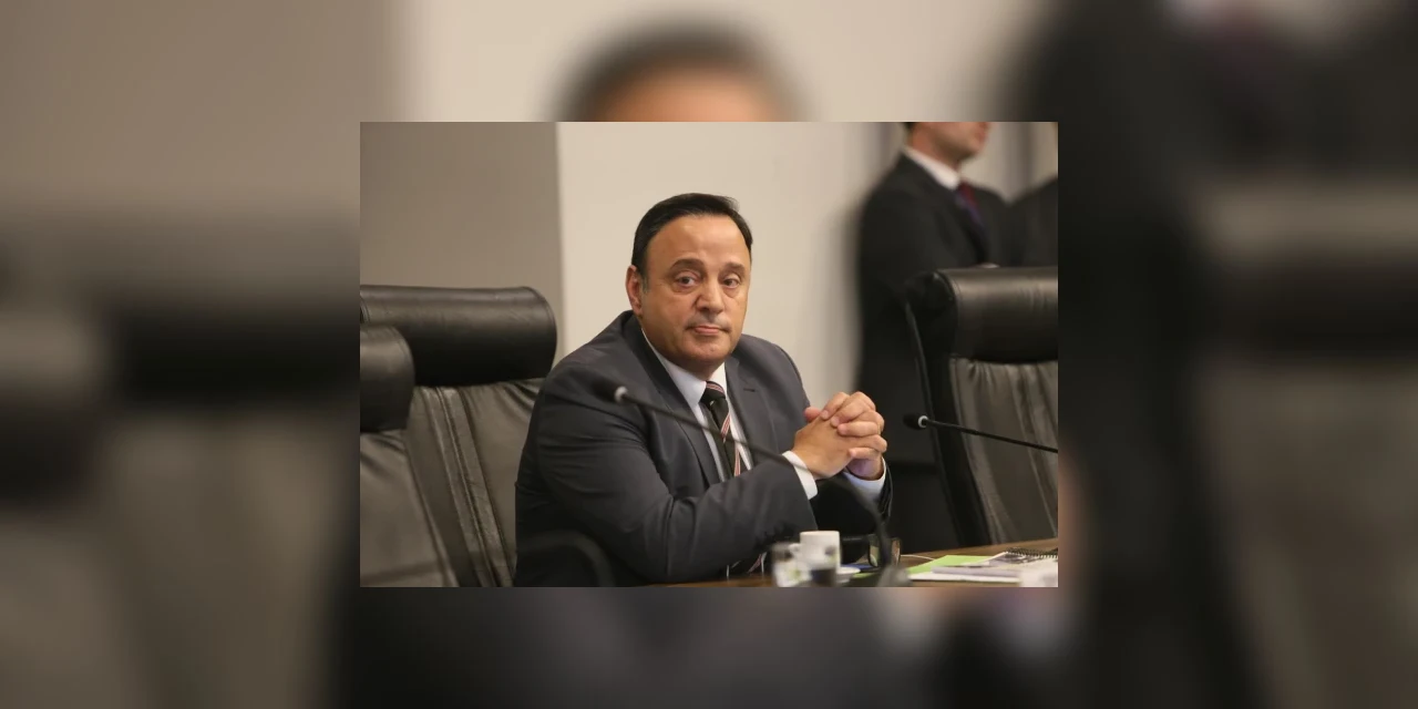 Hussein Bakri agradece orações e afirma estar recuperado da Covid-19