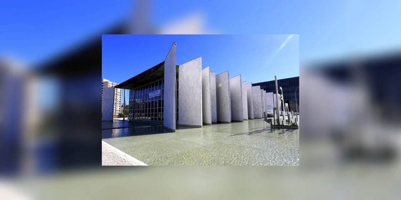 Municípios paranaenses tiveram queda de 38% no repasse do ICMS, diz TCE
