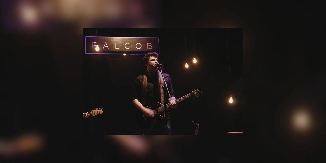 Famoso por composições no blues, ponta-grossense Alexandre Mello lança canções em novo estilo