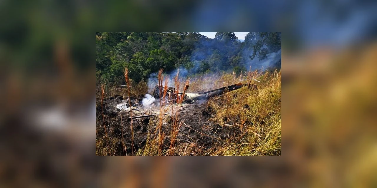 Helicóptero com 97 kg de cocaína cai próximo ao município de Reserva