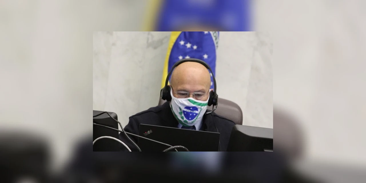 Romanelli lamenta decisão de Bolsonaro em vetar trechos da lei nacional que obriga o uso de máscara