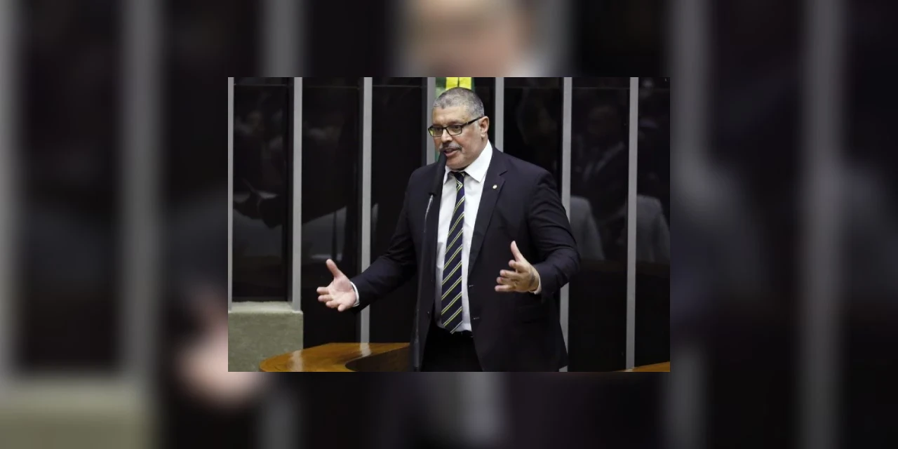 Projeto permite a participação de artistas em “showmícios” pela internet nas campanhas eleitorais de 2020