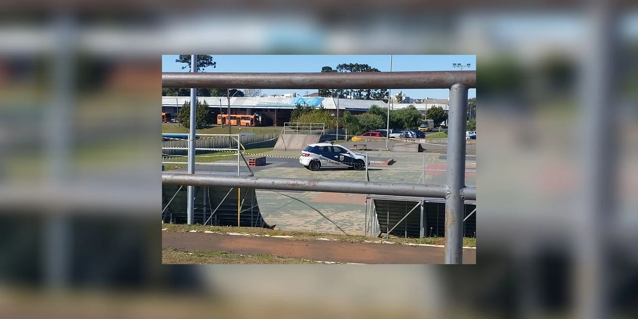 Ao vivo: Após registro de aglomeração, Guarda Municipal interdita pista de skate em Oficinas