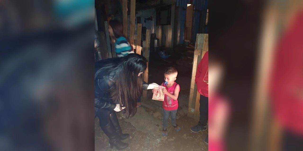 Rede de lanchonetes doa 4 mil lanches para famílias carentes de PG