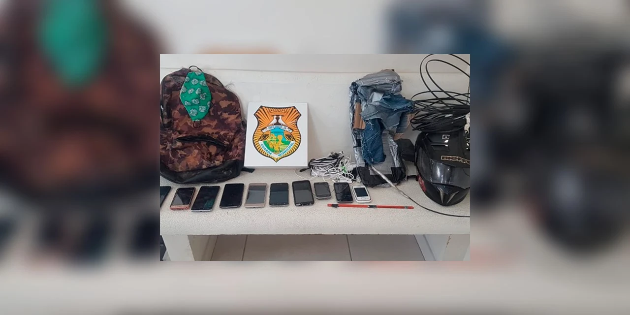 Vídeo: Homem é preso suspeito de tentar levar aparelhos eletrônicos para a Cadeia Pública de PG