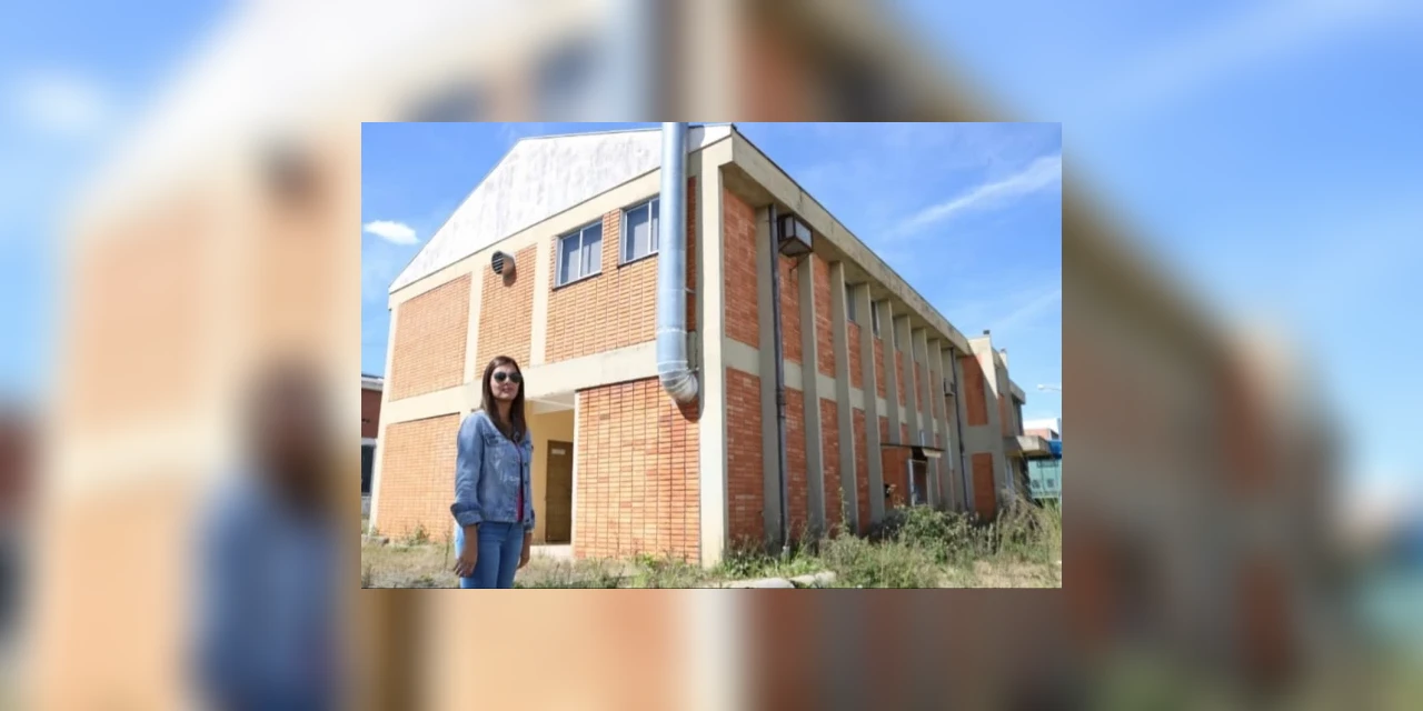 Muro do IML de Ponta Grossa começa a ser construído