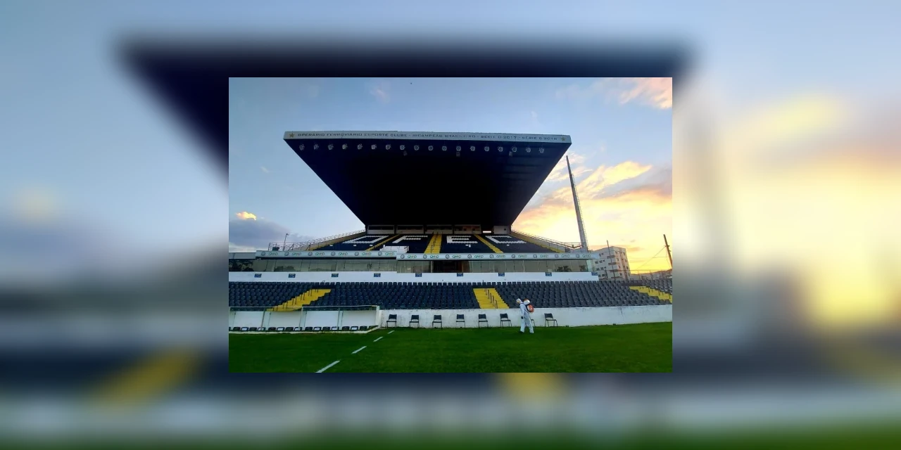 Estádio Germano Kruger passa por sanitização antes e após partidas
