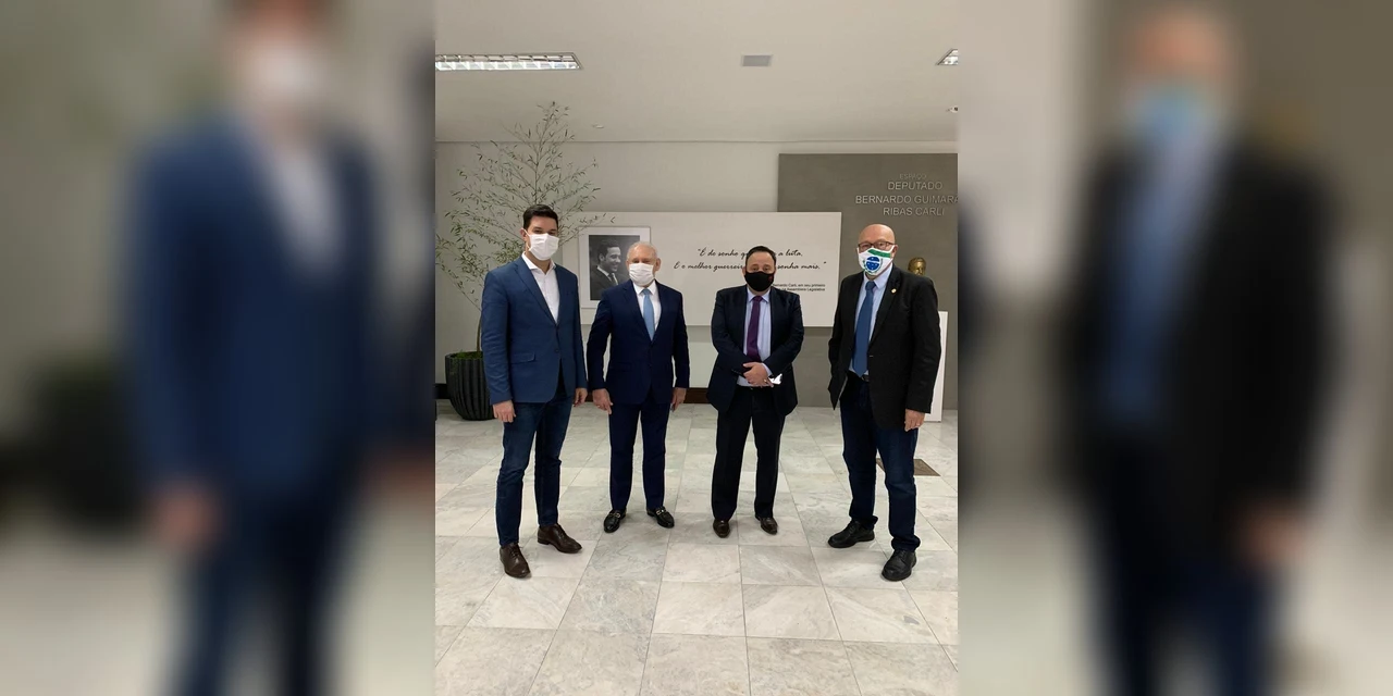 Deputados estaduais fortalecem ações de enfrentamento à pandemia no Paraná