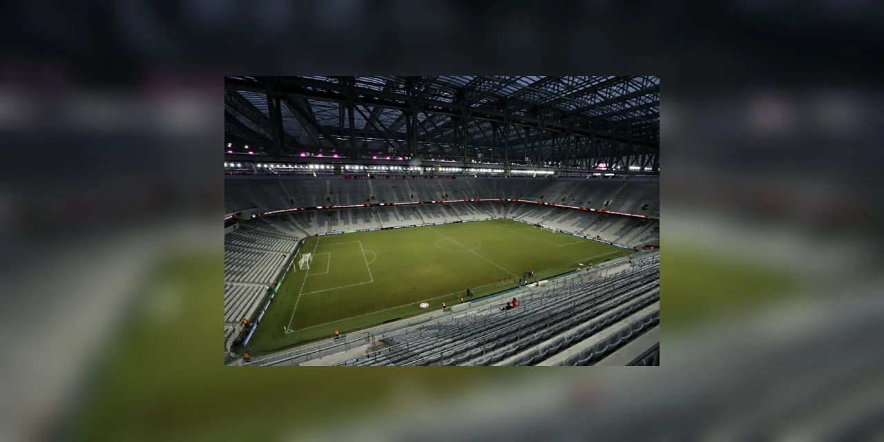 Clube de futebol paranaense busca acordo na Justiça para diminuir conta de energia