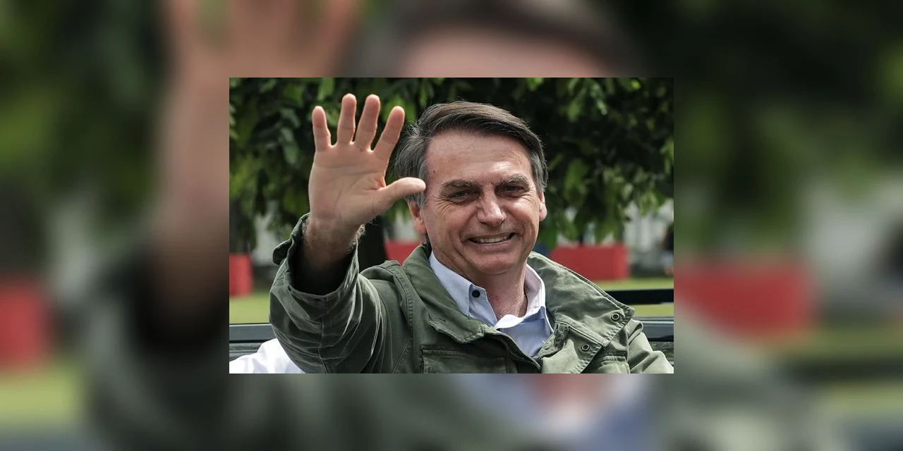 Presidente Jair Bolsonaro diz que novo teste para COVID-19 deu negativo