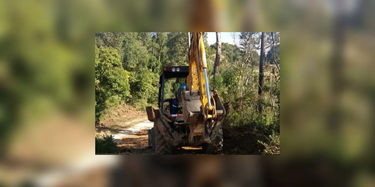 Prefeitura de PG realiza manutenção de cinco pontes no distrito de Itaiacoca