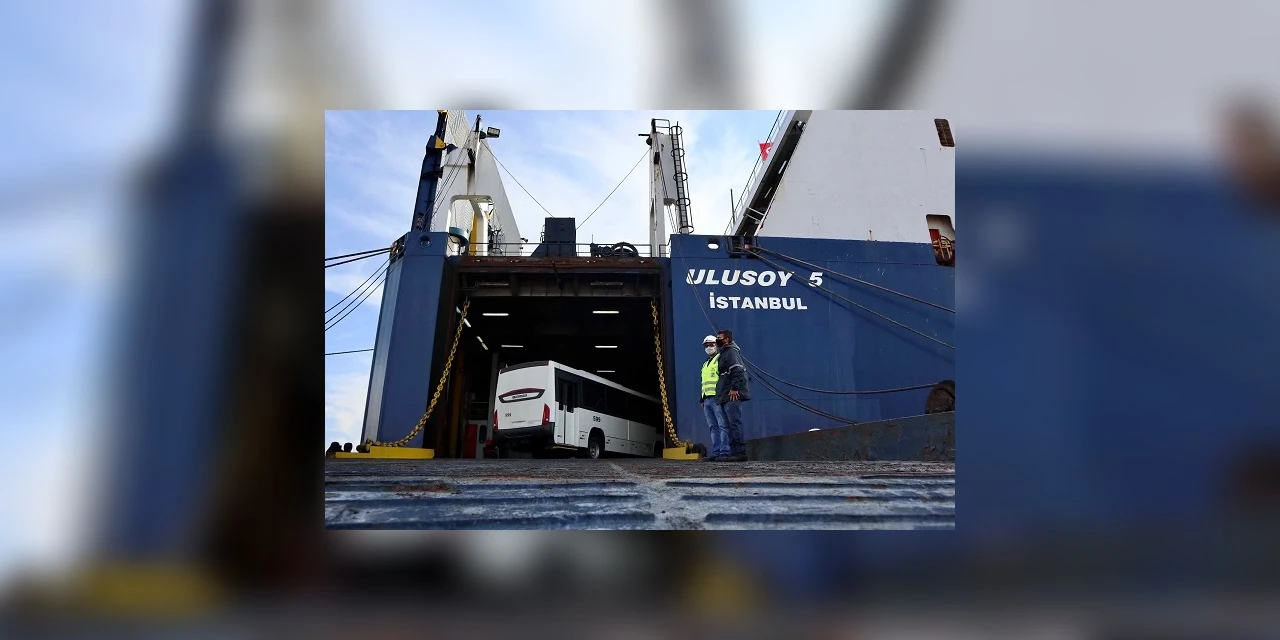 Porto de Paranaguá realiza embarque de carga em operação inédita