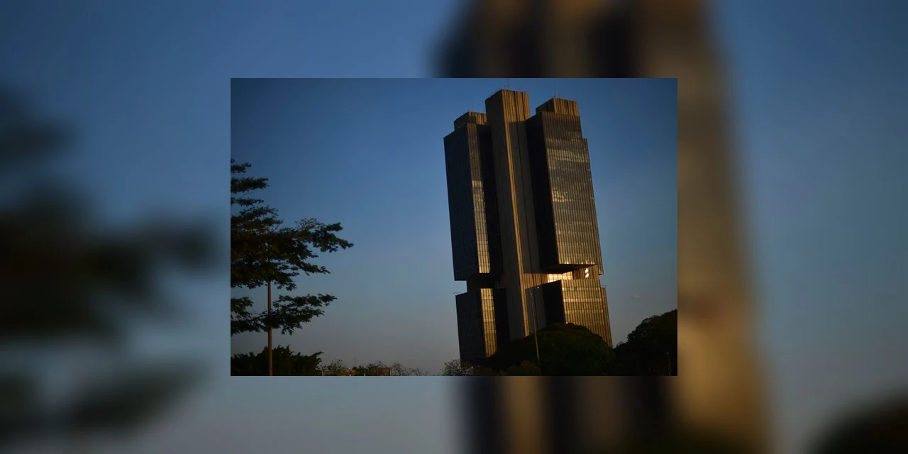 Banco Central anuncia lançamento da nota de R$ 200; nova cédula terá como personagem o lobo-guará