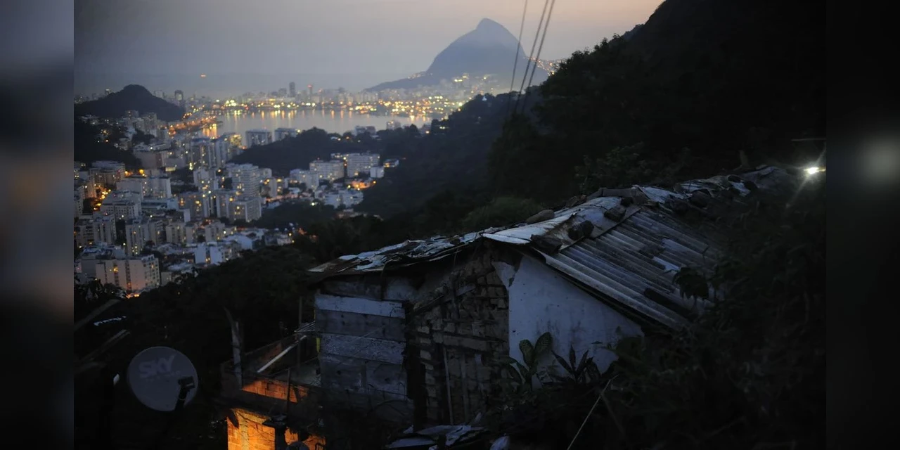 COVID-19: Pesquisa em comunidade do Rio avalia contaminação do ar e esgoto