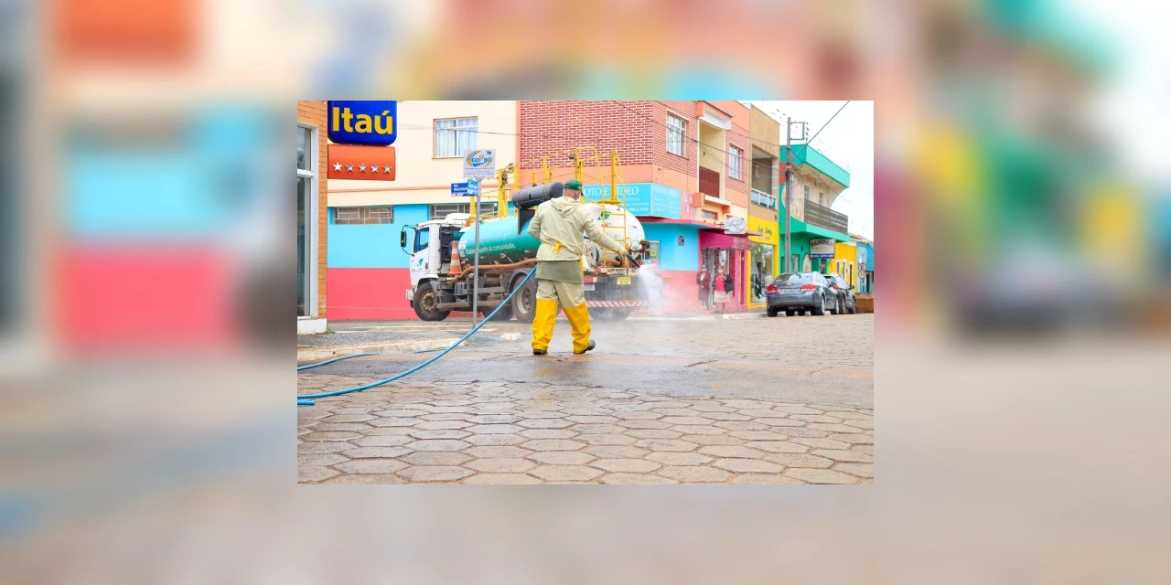 Prefeitura de Tibagi inicia sanitização de unidades de saúde e espaços públicos do município