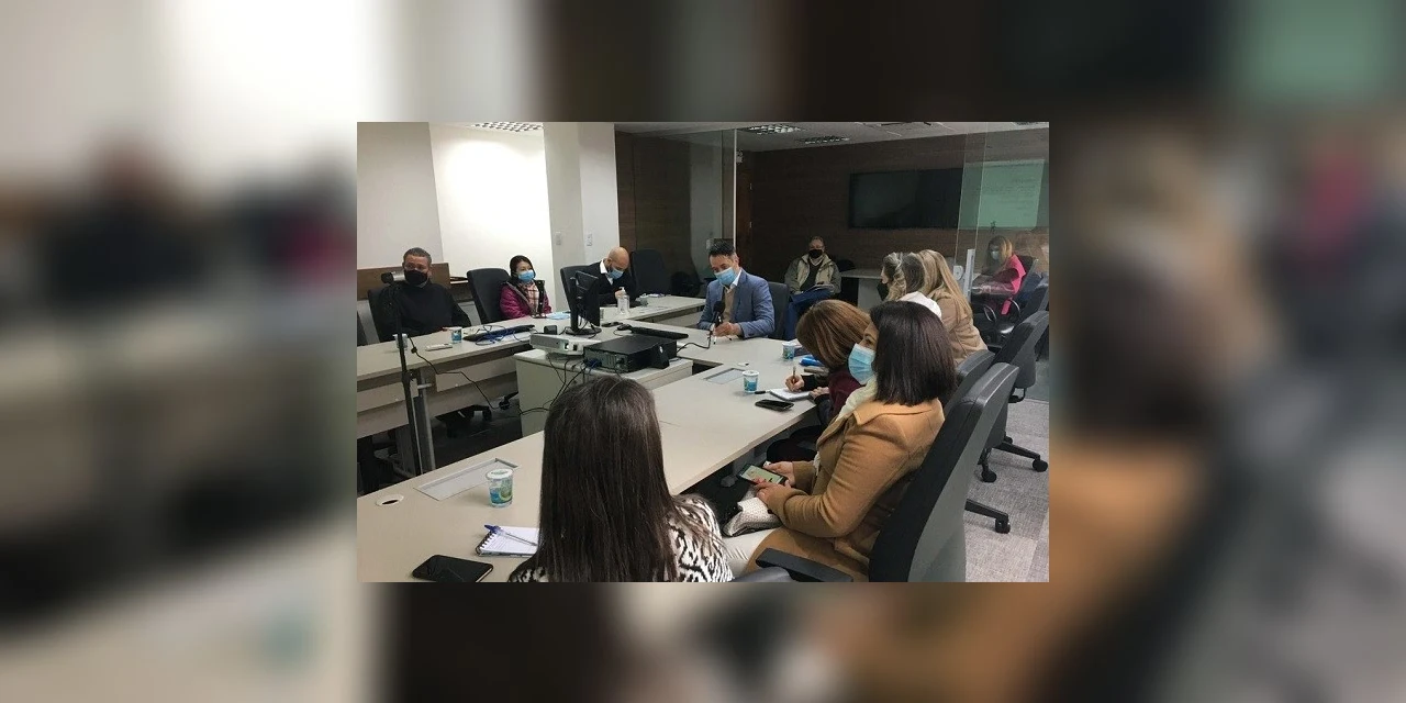 Secretaria de Saúde estabelece parceria para ampliar o rastreamento de contatos com a COVID-19 no Paraná