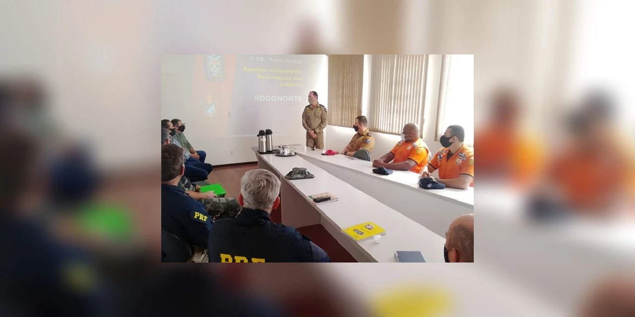 Defesa Civil discute ações de prevenção a queimadas em PG