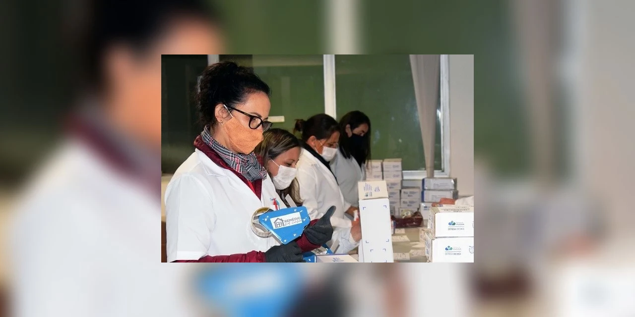 Rotina de farmácias do Estado é alterada para evitar aglomerações