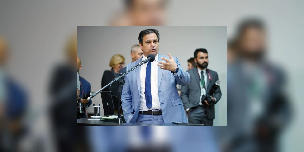 Deputado apresenta projeto para tornar obrigatório exame toxicológico para professores da rede pública