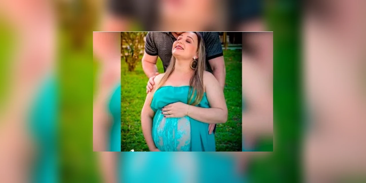Para sequestrar bebê, mulher mata grávida e faz parto com estilete