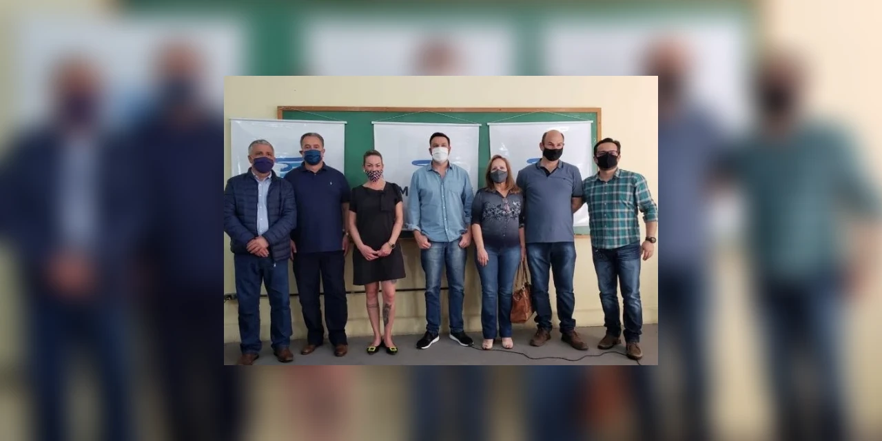 DEM oficializa apoio a Pauliki durante convenção