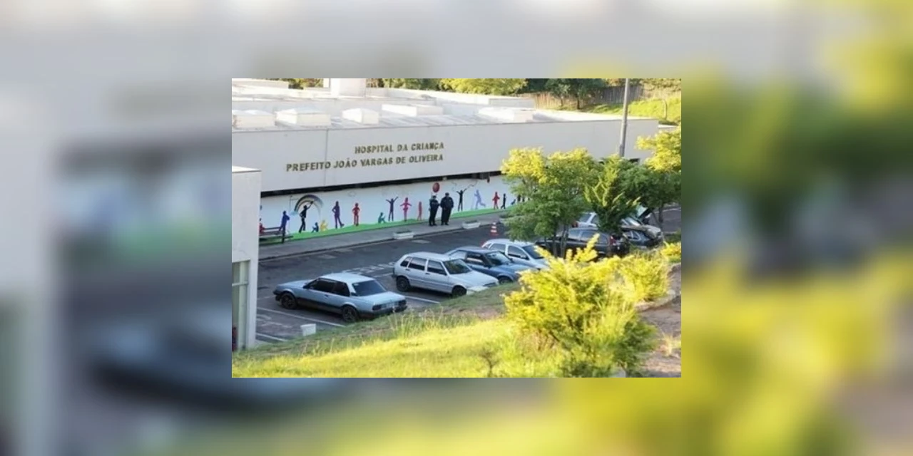 Vídeo: Equipes fazem a transferência das UTIs pediátricas em PG; acompanhe a movimentação