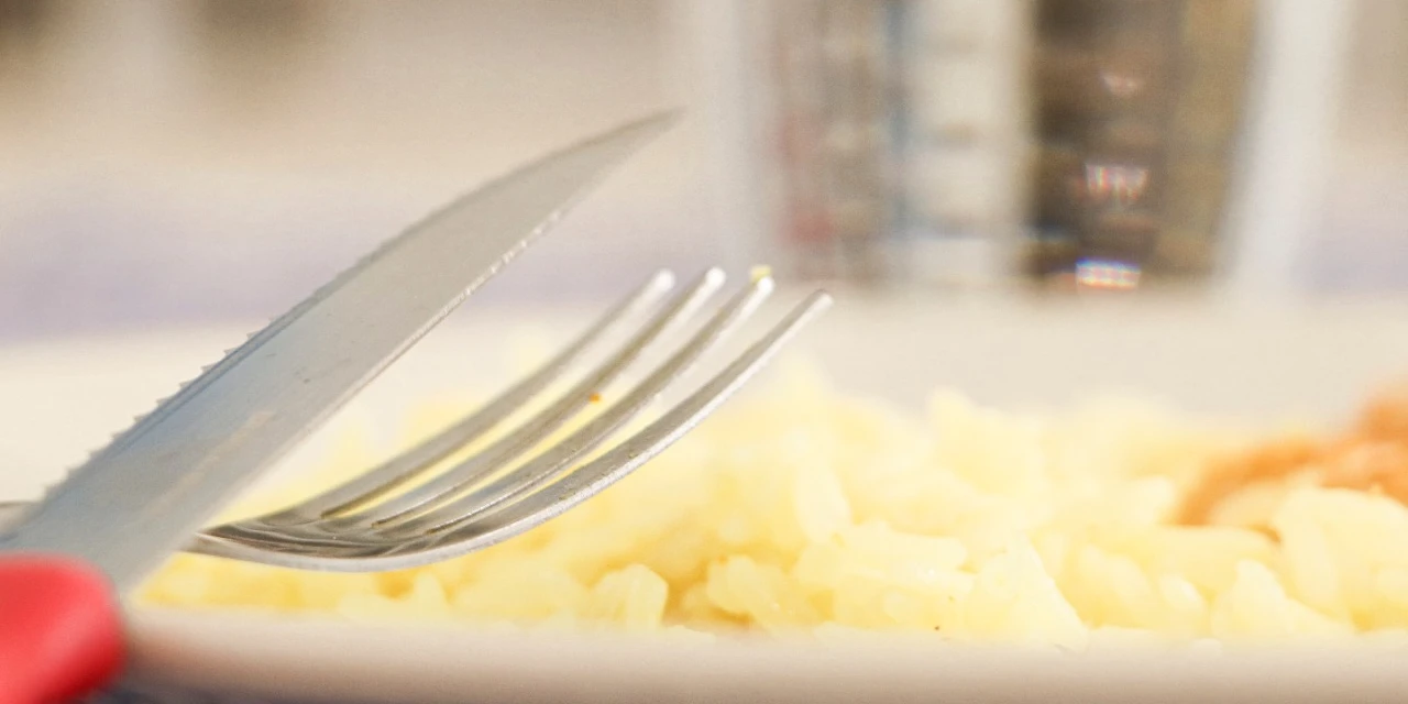 Arroz e óleo lideram a lista de produtos mais caros da cesta básica