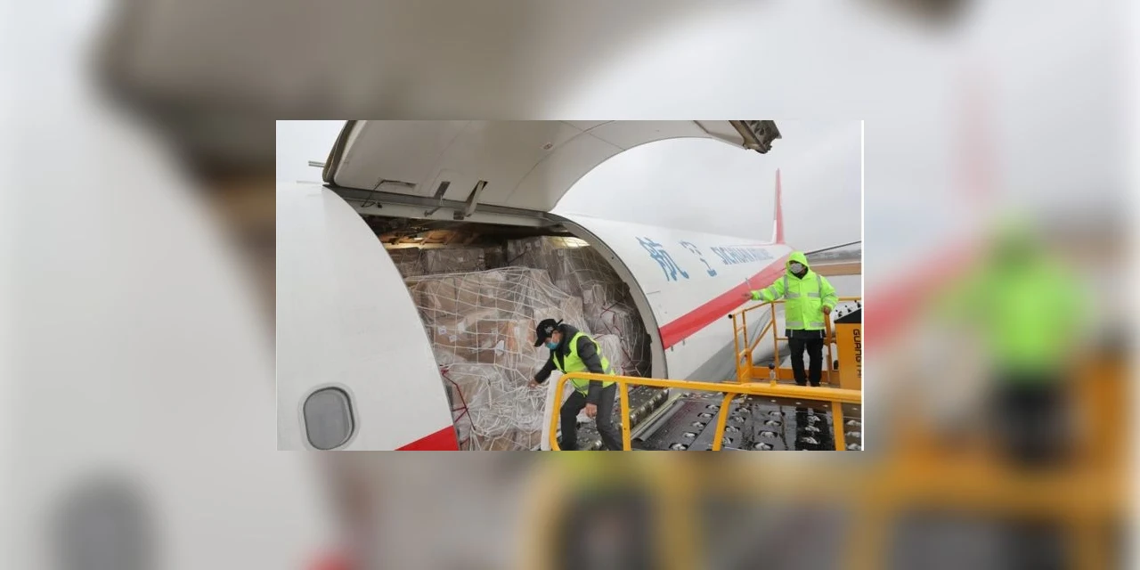 Distribuição de uma vacina contra a COVID-19 para o mundo todo será uma missão complexa, afirma Agência Internacional de Transporte Aéreo