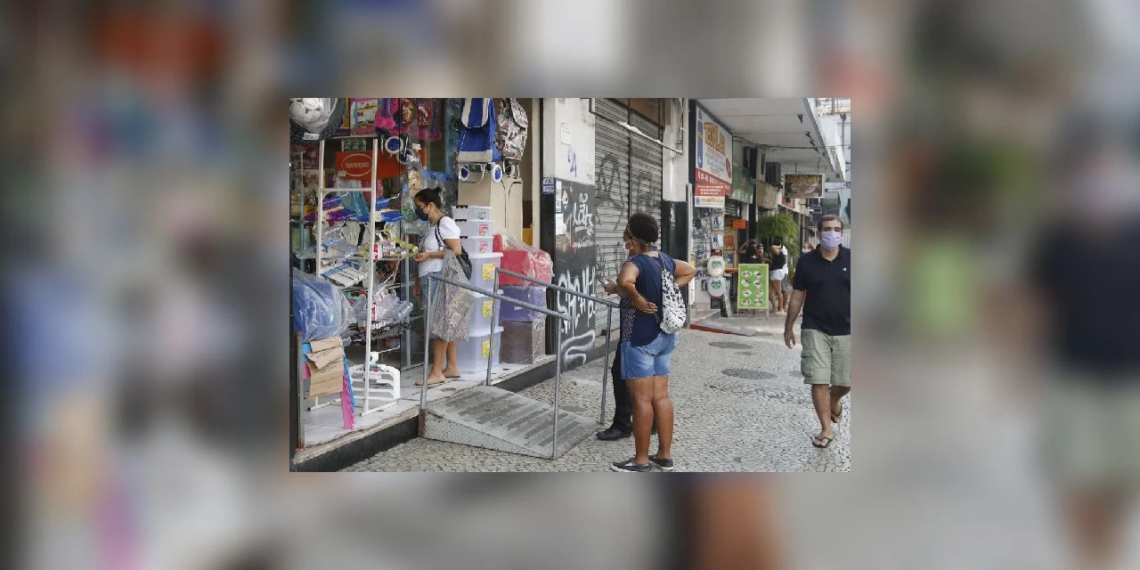 Após seis meses de pandemia, 39% das empresas ainda são afetadas pela COVID-19