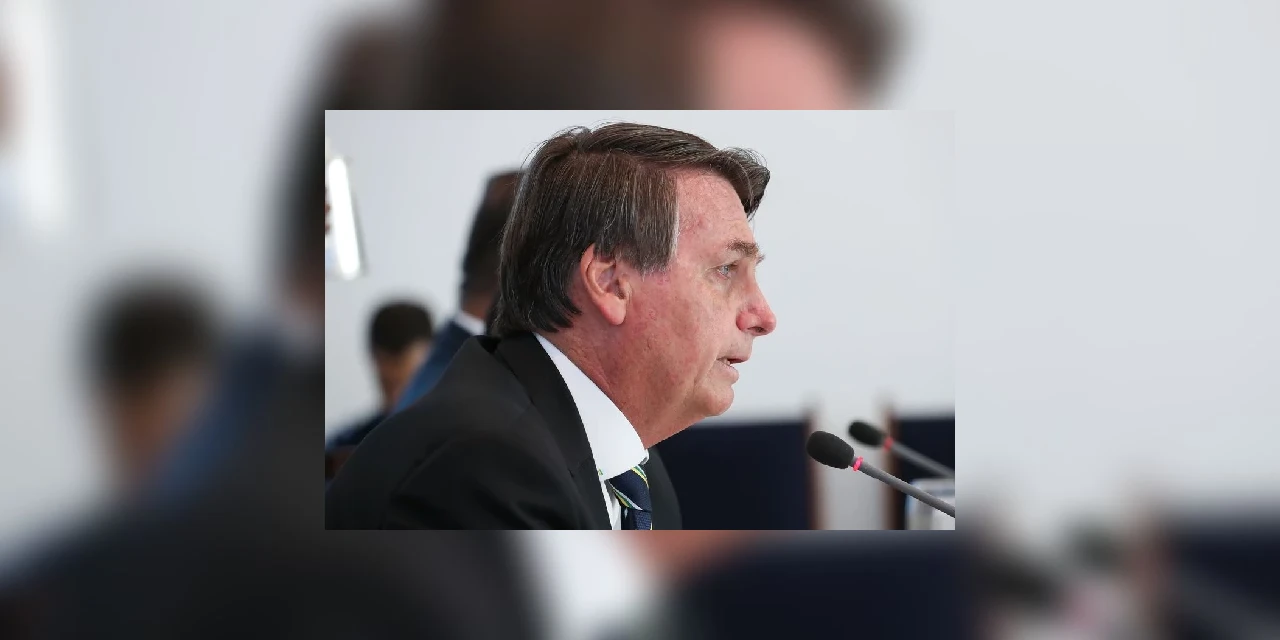 Bolsonaro descarta criação do Renda Brasil e promete manter o Bolsa Família