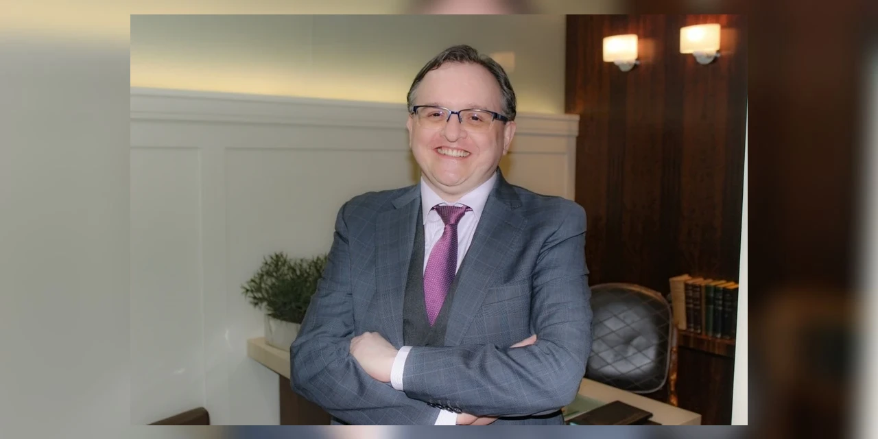 Médico de PG é convidado para palestrar em congresso mundial online