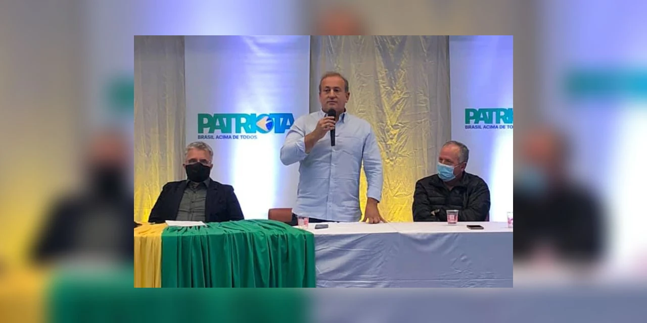Patriota oficializa Moacyr Fadel Jr como candidato à reeleição à Prefeitura de Castro