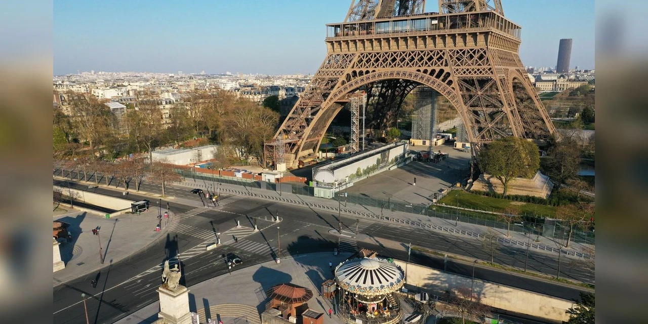 Ameaça de bomba faz Torre Eiffel ser esvaziada