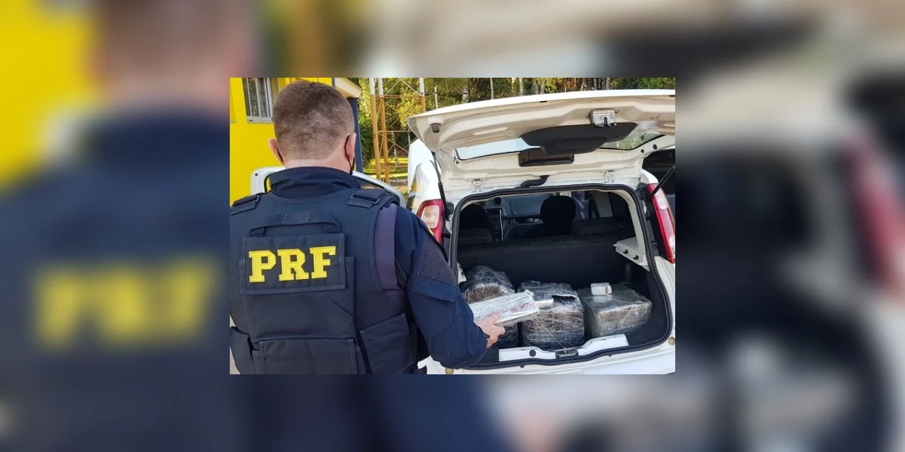 Suspeitos são presos em Guarapuava transportando 66kg de maconha e munições