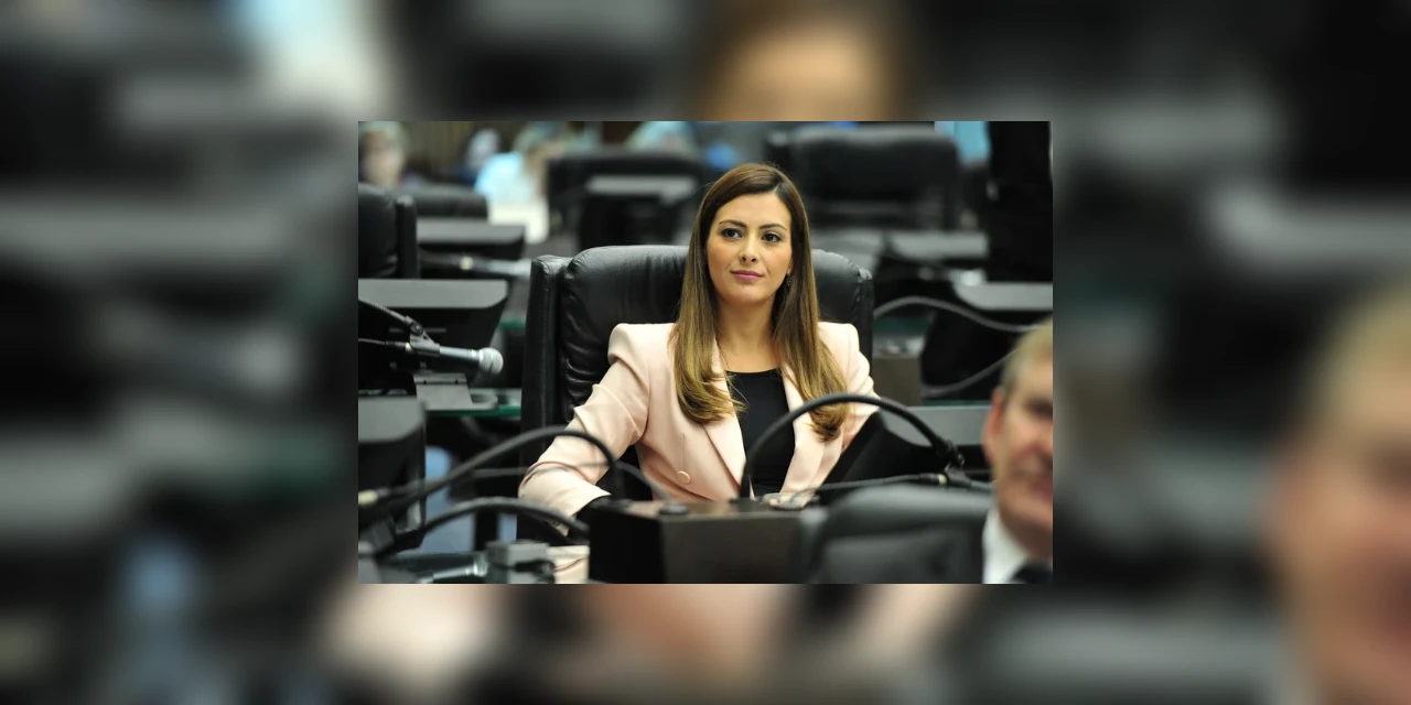 Plano de Governo de Mabel Canto propõe corte de 50% dos cargos comissionados