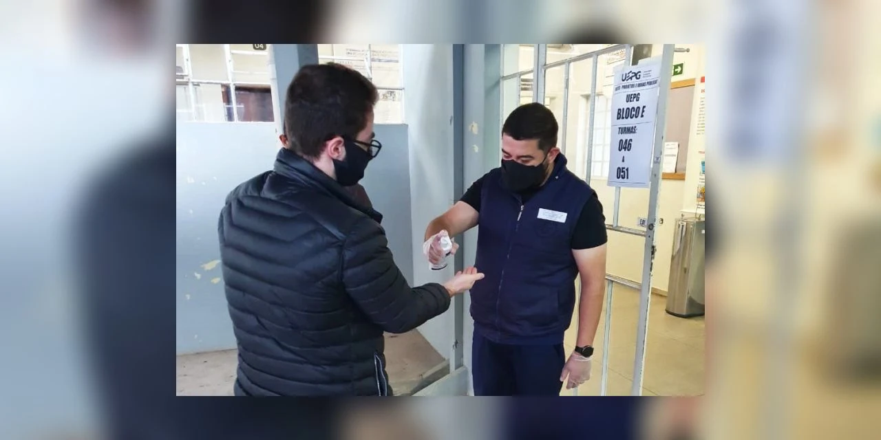 UEPG aplica primeira prova presencial depois de oito meses