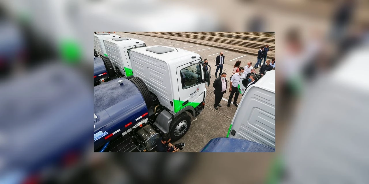 Governo do Paraná investe mais de 20 milhões de reais na compra de caminhões-pipa