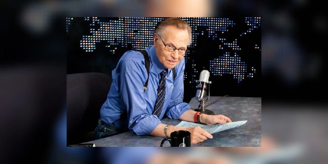 Morre o apresentador americano Larry King, vítima da COVID-19