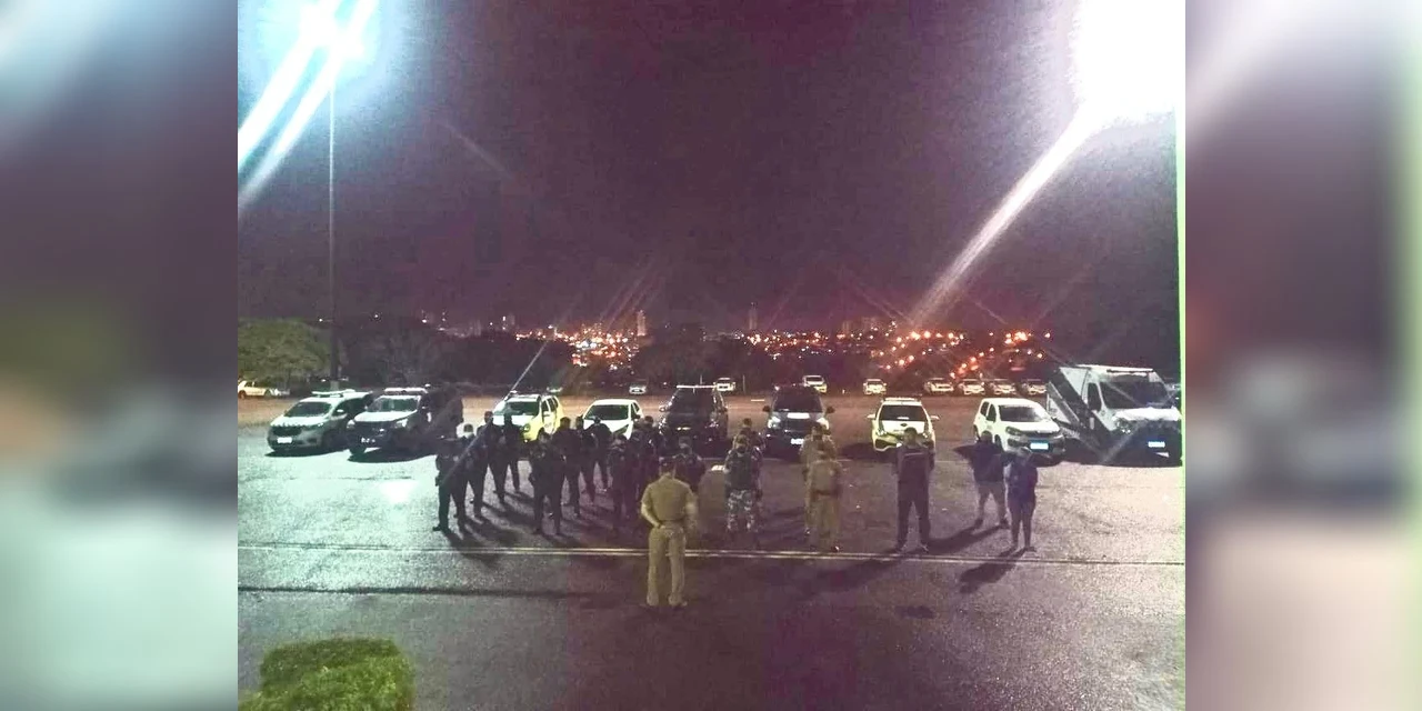 Mais três estabelecimentos são notificados por descumprir toque de recolher em PG