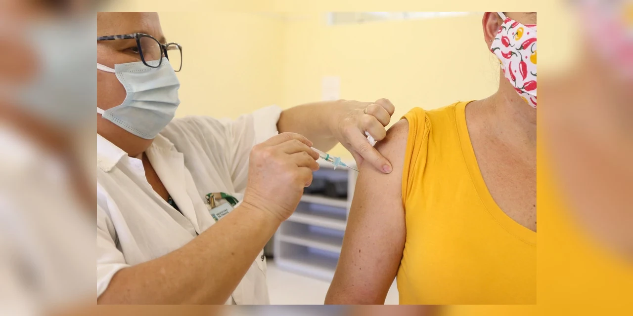 Paraná deve receber novos lotes de vacinas com 167,3 mil doses