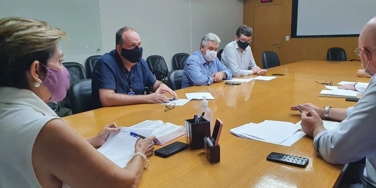 Medidas restritivas contra a COVID-19 começam a valer a partir desta sexta-feira em PG