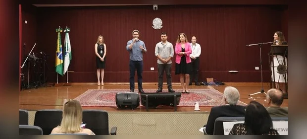 Gestores e servidores discutem melhorias no processo eleitoral no Paraná