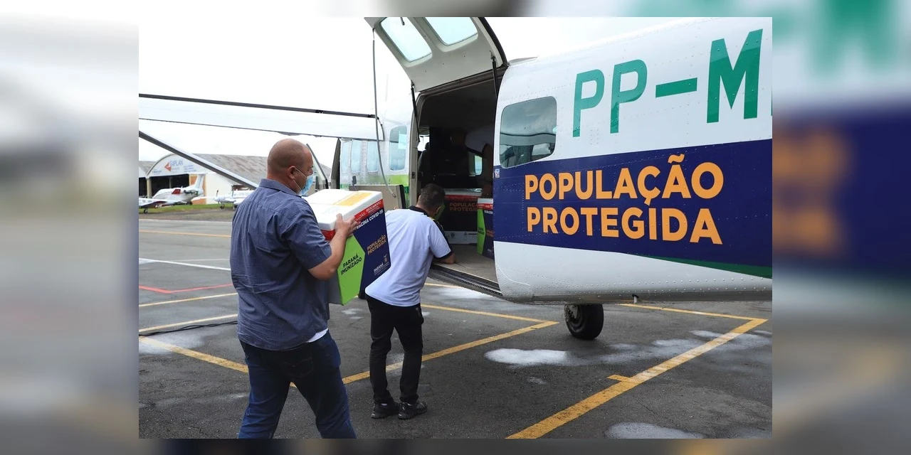 Paraná garante vacina para 90% dos trabalhadores da saúde