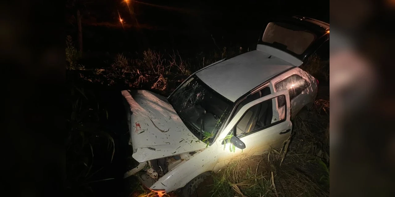 Após perseguição, suspeito do roubo na Bocaina bate o veículo e acaba preso