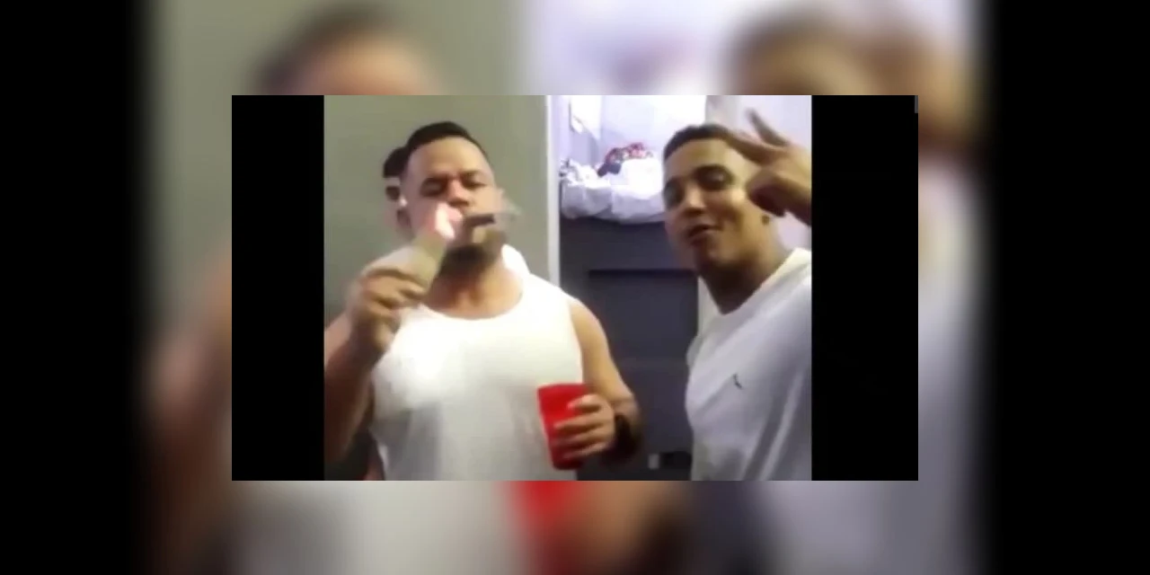 Vídeo: Presos bebem e fumam charuto acendido com nota de R$ 50 em penitenciária; assista