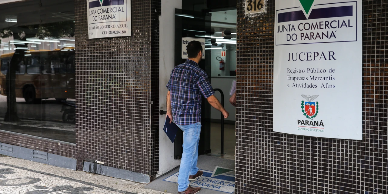 Paraná lidera ranking de abertura de empresas no Brasil em fevereiro