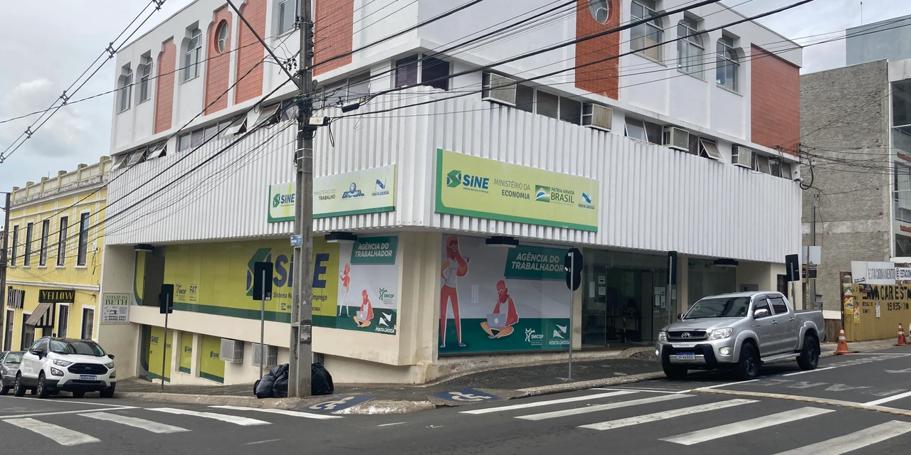 Prefeitura de PG realiza Feirão da Qualificação, Emprego e Renda nesta quinta (25)