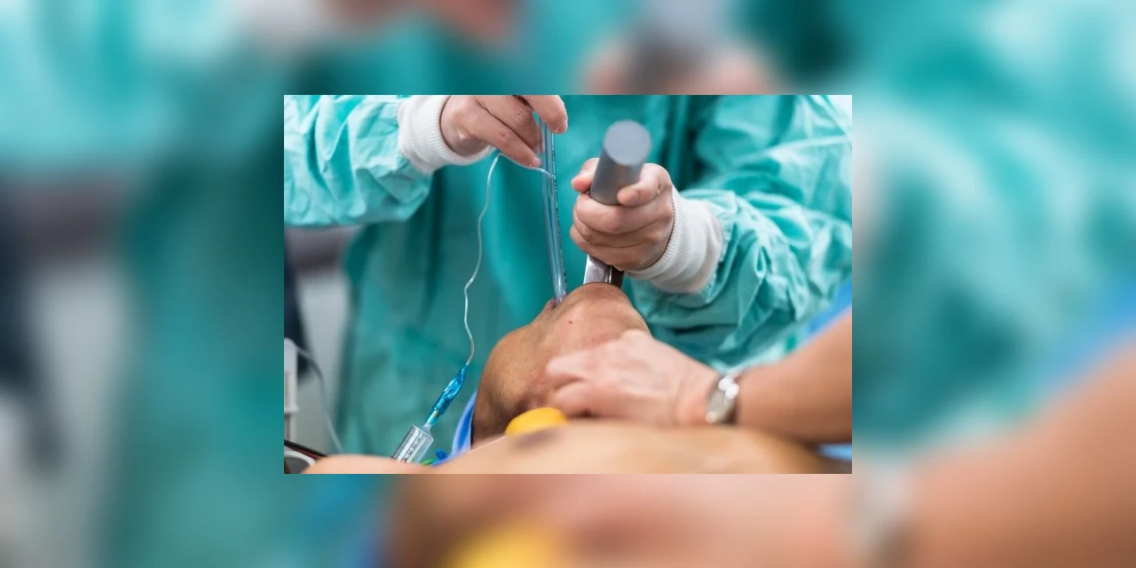 Estoque de medicamentos do kit intubação zerou, dizem distribuidoras