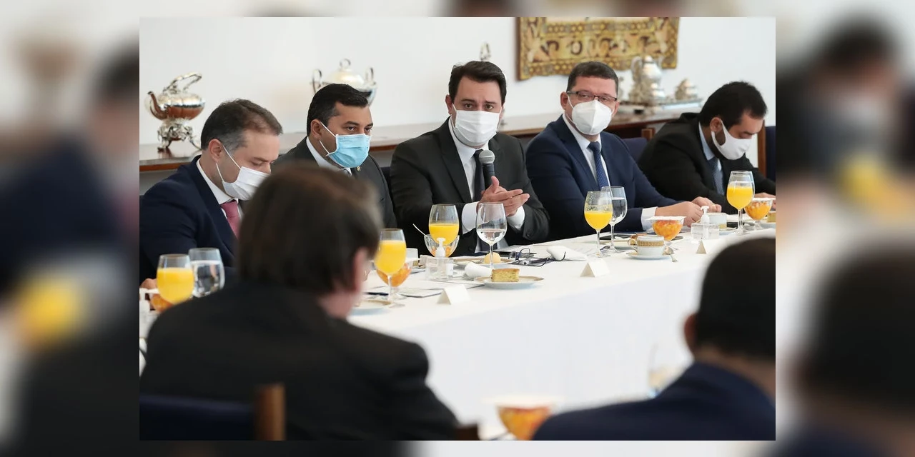 Ratinho Junior participa da criação de comitê nacional para enfrentamento da pandemia
